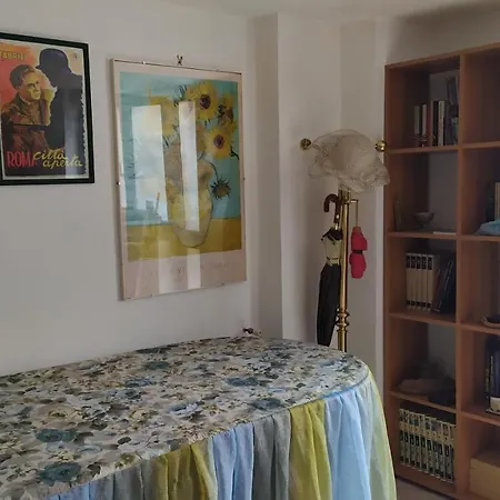 Apartment Desi *